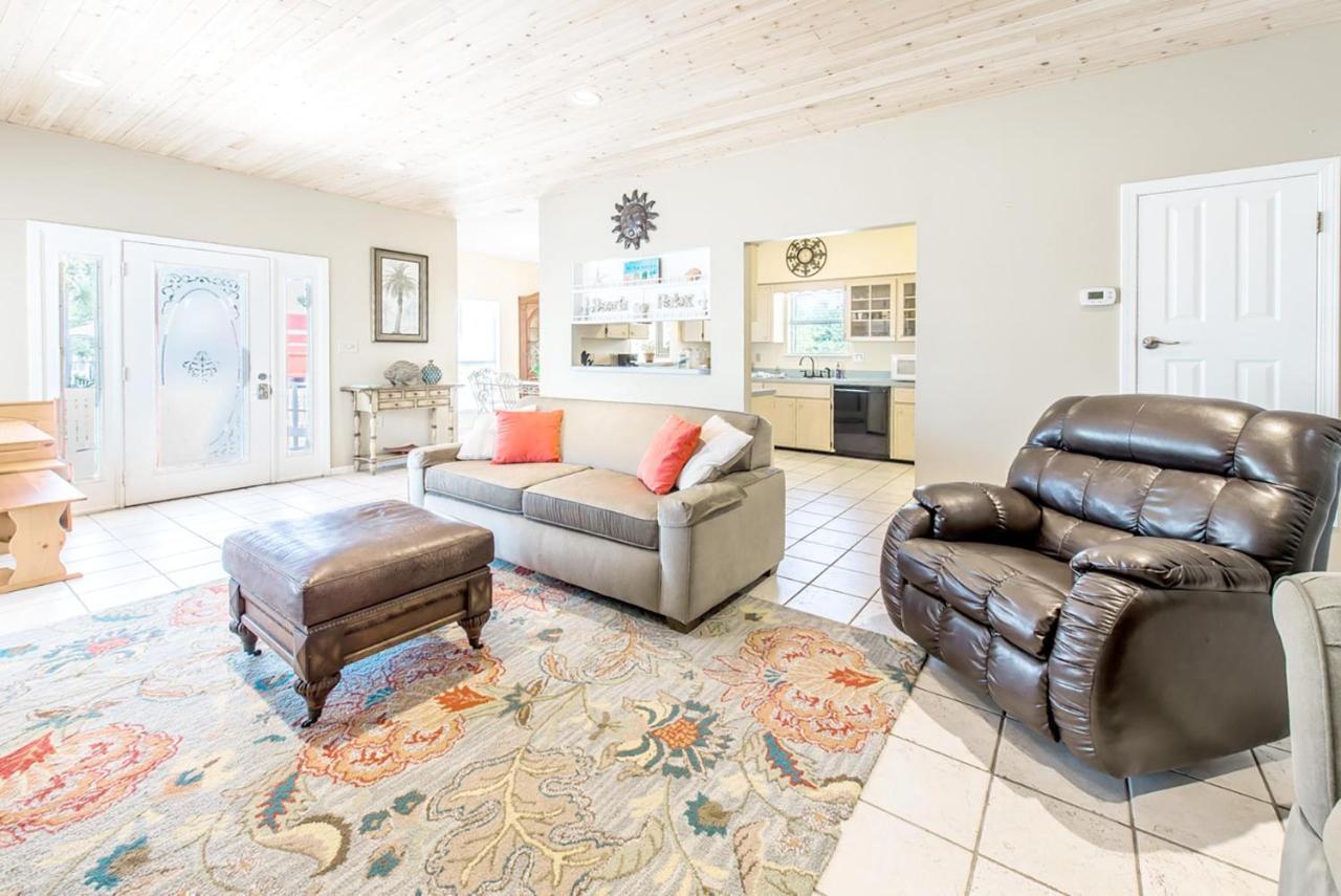Crystal Cottage دستين المظهر الخارجي الصورة